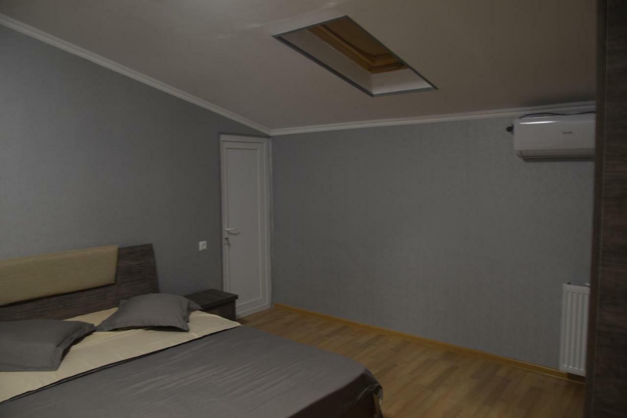 טביליסי Gogoli Family Hotel מראה חיצוני תמונה