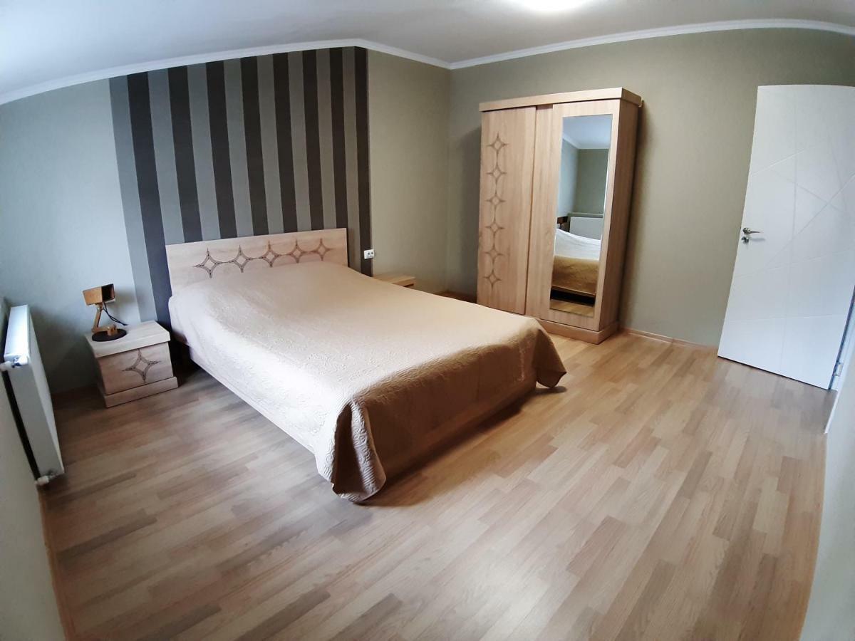 טביליסי Gogoli Family Hotel מראה חיצוני תמונה